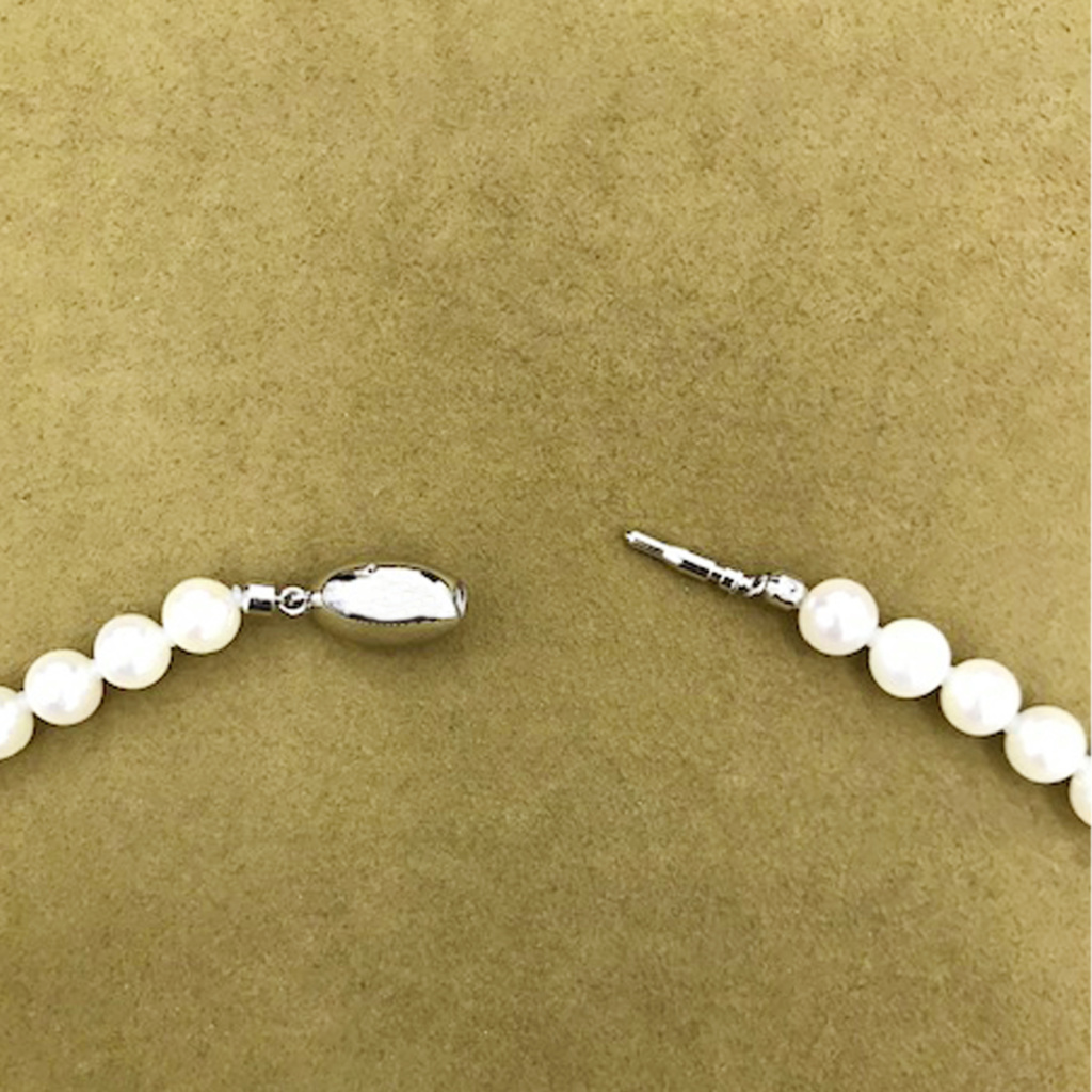 真珠の金具の修理