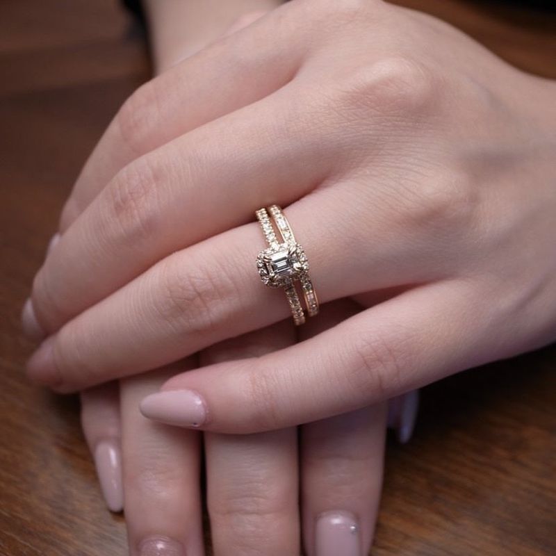 おしゃれな婚約指輪のブランドORECCHIO四角ダイヤモンドの婚約指輪