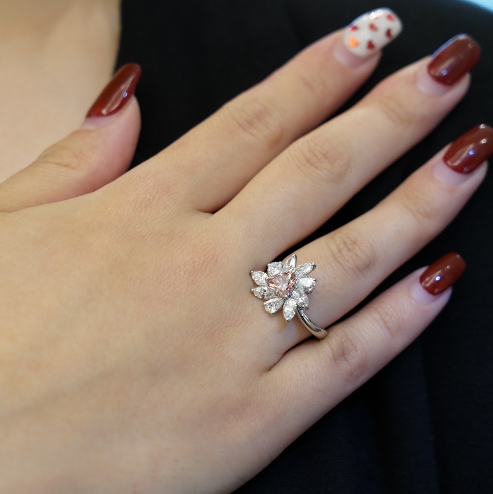 garden梅田のピンクダイヤモンドの指輪7