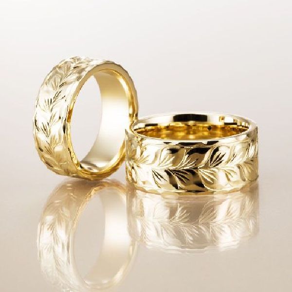 福井でおすすめの鍛造製法の結婚指輪でマカナのフラットタイプ