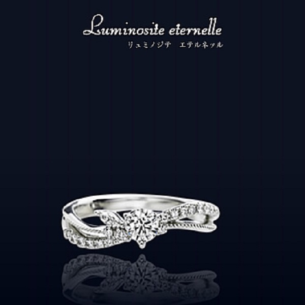 梅田で人気の個性的な婚約指輪ブランドUneMariageのリュミノジッテエテルネッル