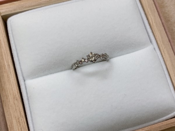 お母様から頂いた婚約指輪を彼女の好きな婚約指輪デザインへジュエリーリフォーム