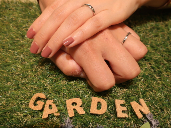 奈良県磯部郡 RosettEの婚約指輪とMariageentの結婚指輪をご成約頂きました