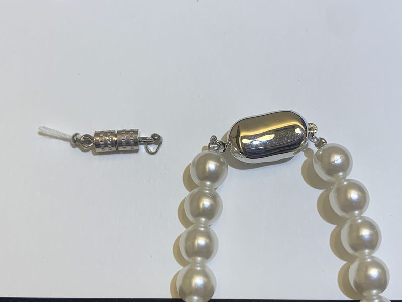真珠ネックレスの金具（クラスプ）交換