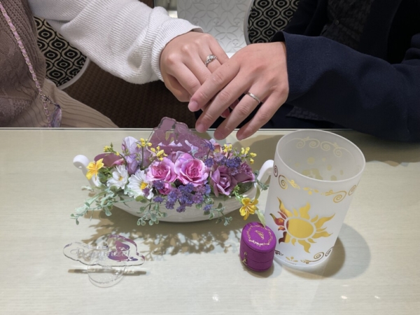 大阪府門真市　ディズニーシリーズラプンツェルの婚約指輪と結婚指輪をご成約いただきました