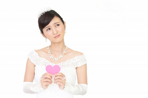 婚約指輪・結婚指輪におすすめ！人気な刻印アイデア5選！刻印を入れる際に気を付けたいこと