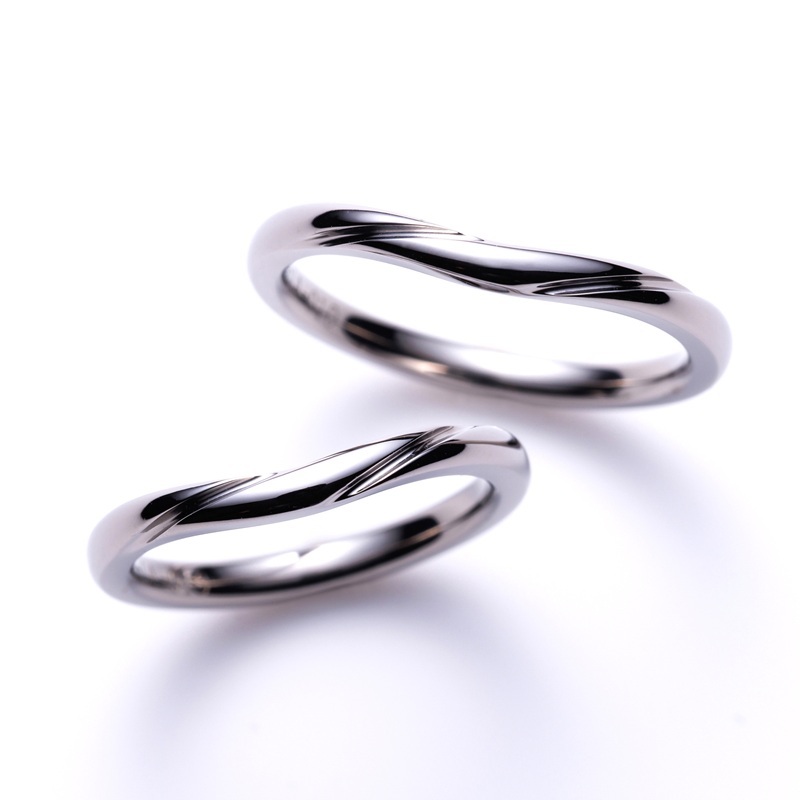 10万円で揃う結婚指輪のgardenチタニウム